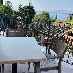 Mauro Apartment